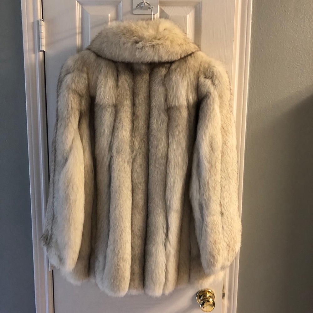 FOX FUR, Sakowitz Furs, long sleeve, Tan, Jacket, size 12 - Picture 3 of 10